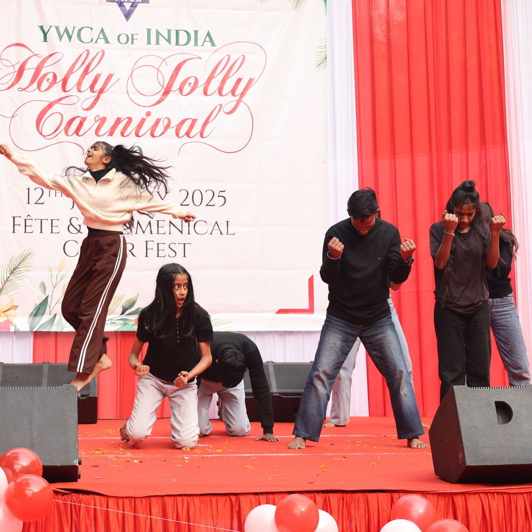 Holly Jolly Carnival, earlier editions: photo 44 of 69